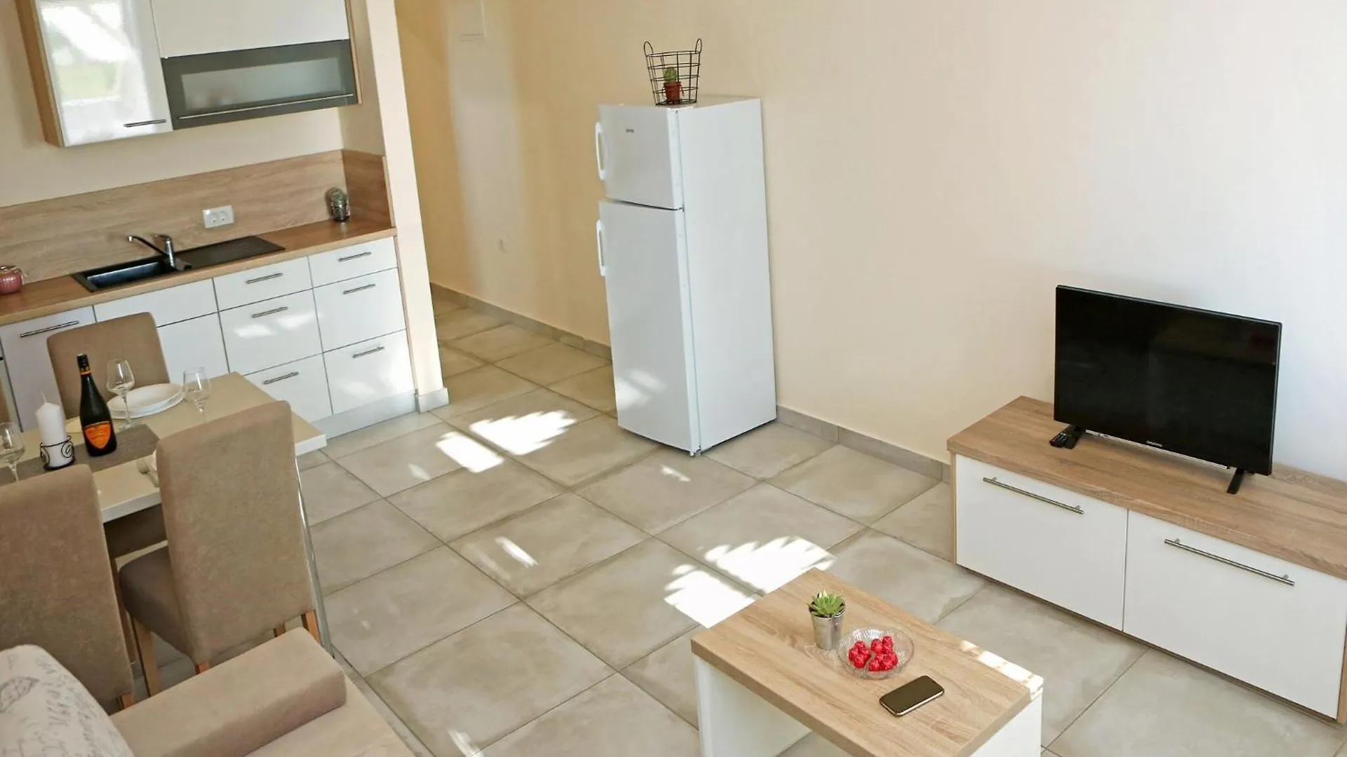 Ljubač Tasteful Apartment Landscaped Garden 0*,  קרואטיה