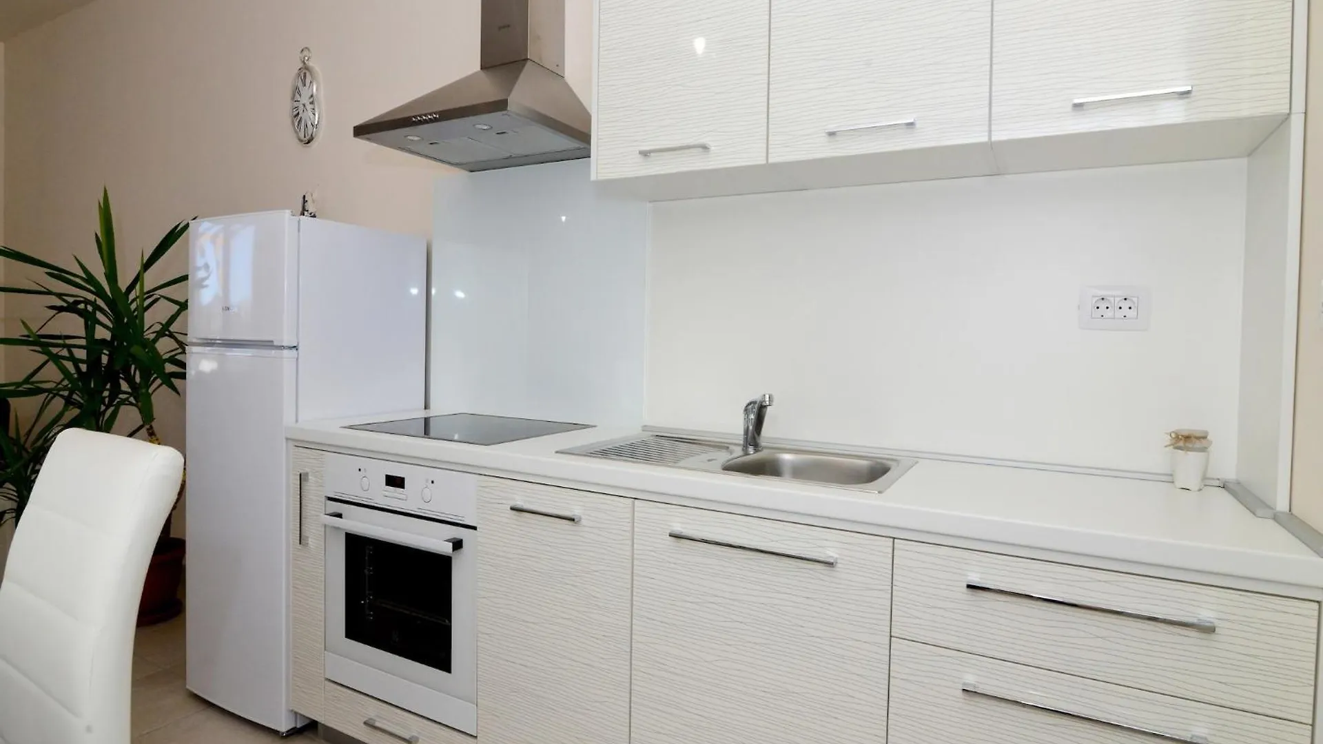 Ljubač Tasteful Apartment Landscaped Garden קרואטיה
